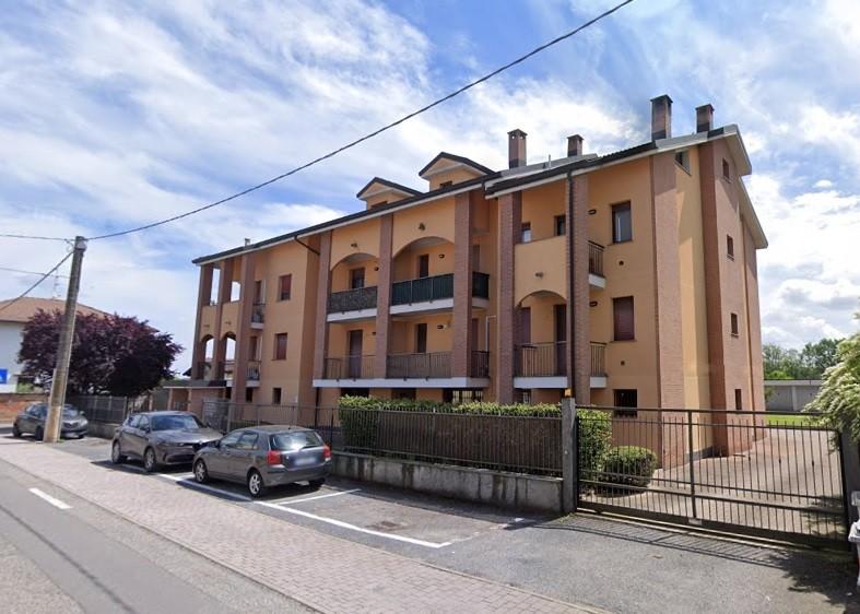 Trilocale in vendita a Bressana Bottarone