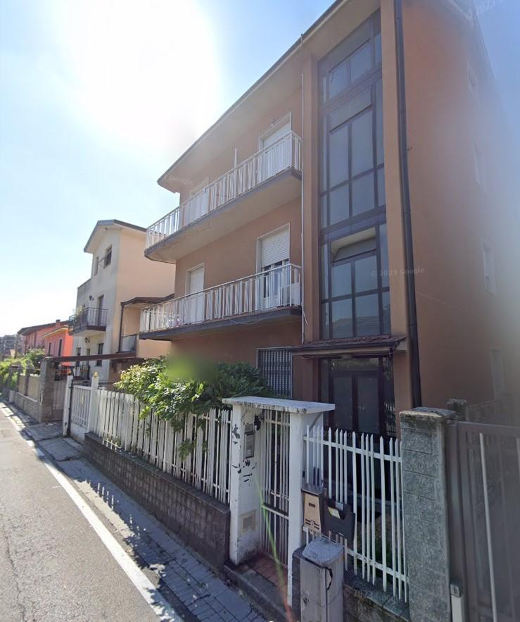 Trilocale in vendita a Cologno Monzese