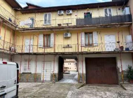 Quadrilocale in vendita a Usmate Velate