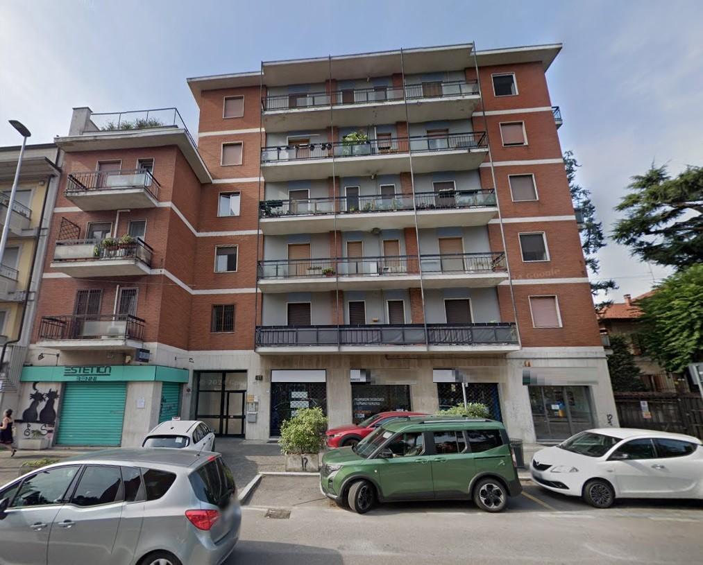 Negozio in vendita a Pero