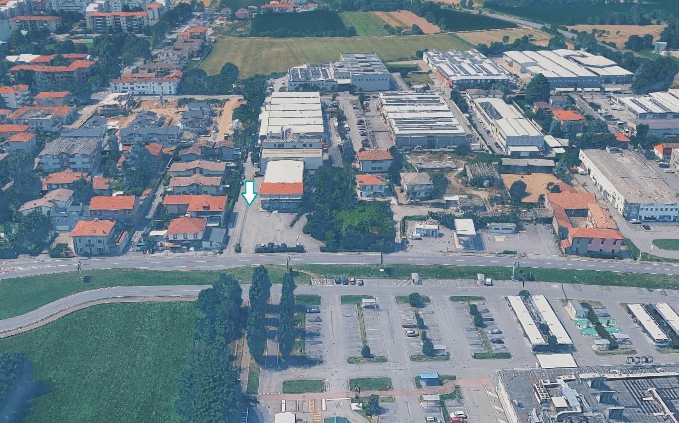 Box/Garage 20mq in vendita a Cassano d'Adda