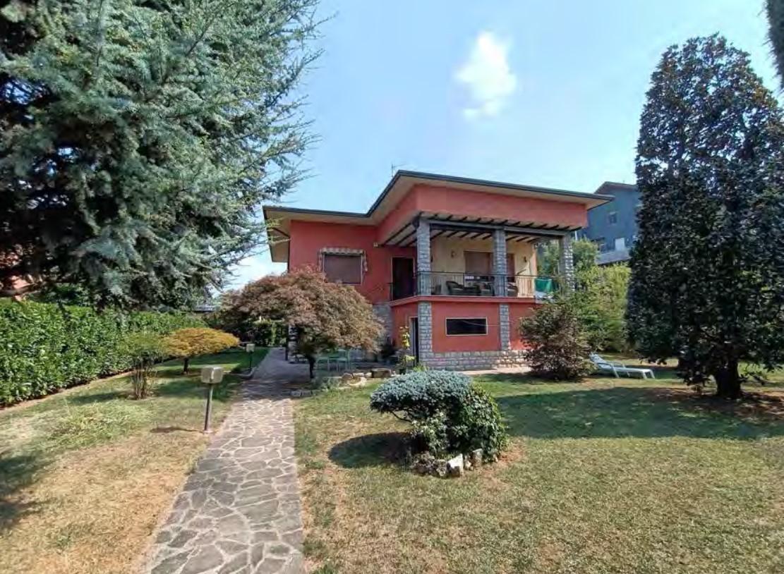 Villa in vendita a Palosco