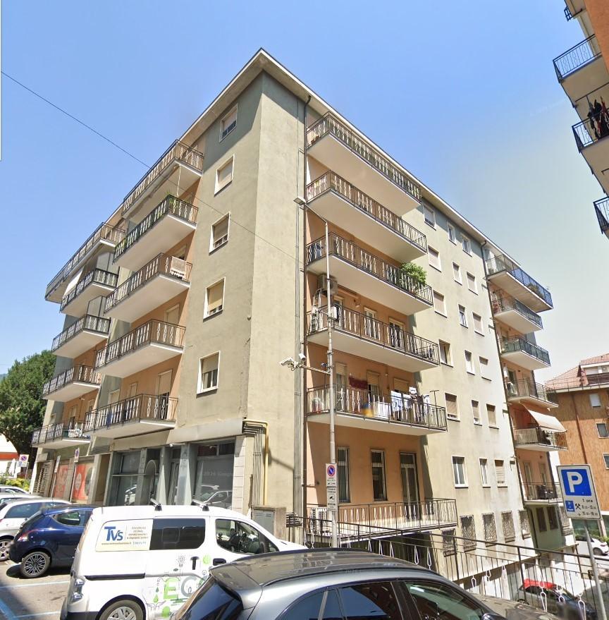 Trilocale in vendita a Gazzaniga