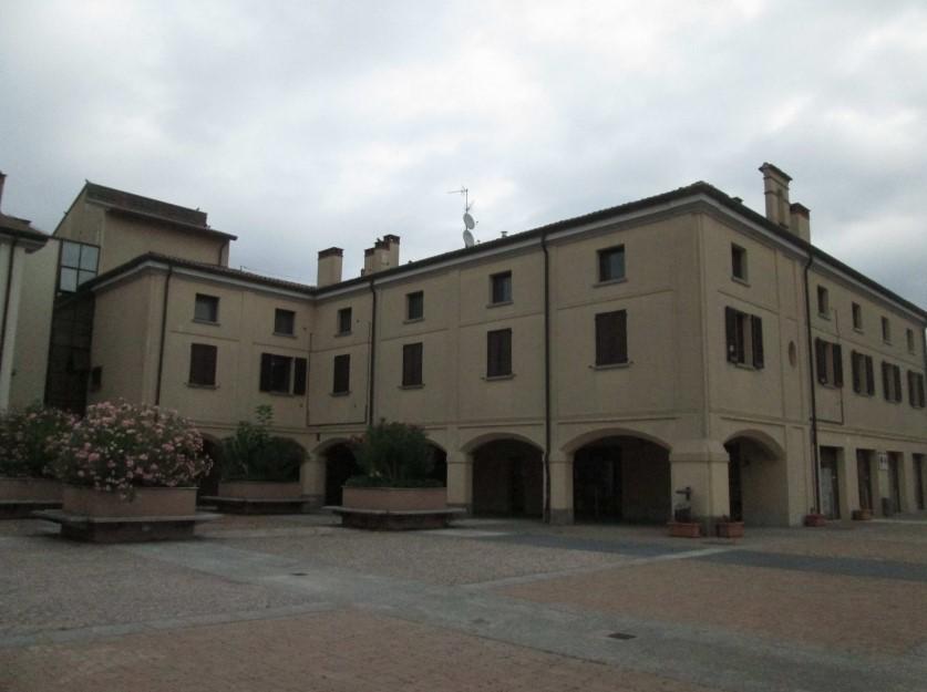 Negozio in vendita a Somaglia