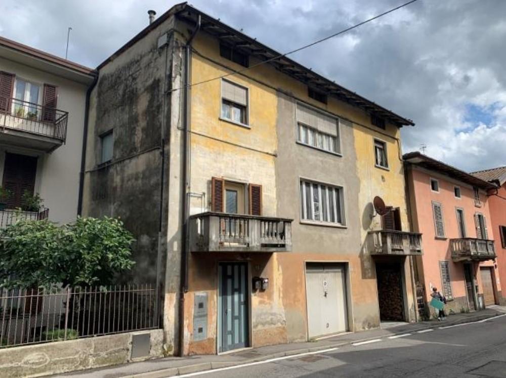 Quadrilocale in vendita a Vertova
