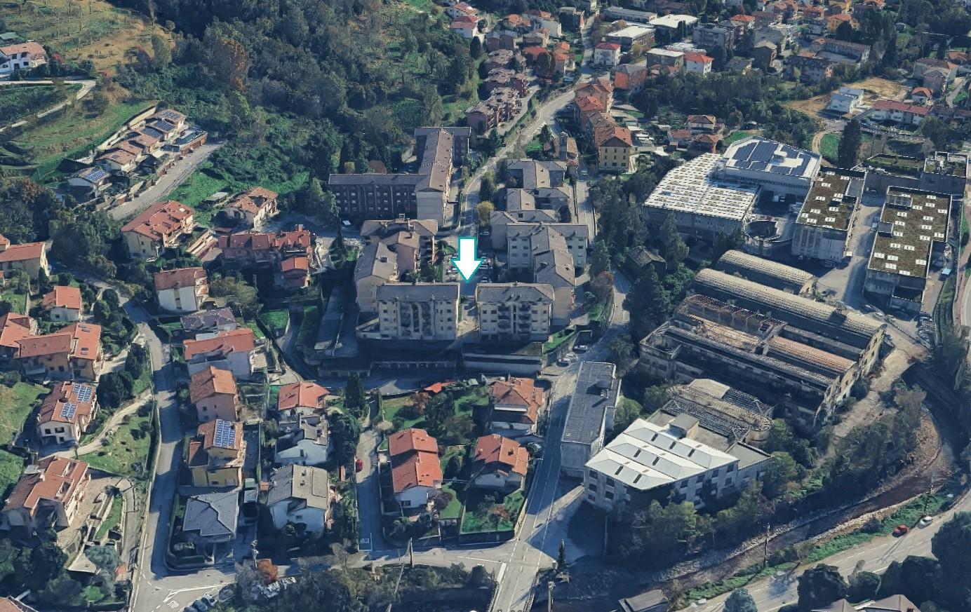 Quadrilocale in vendita a Alzano Lombardo