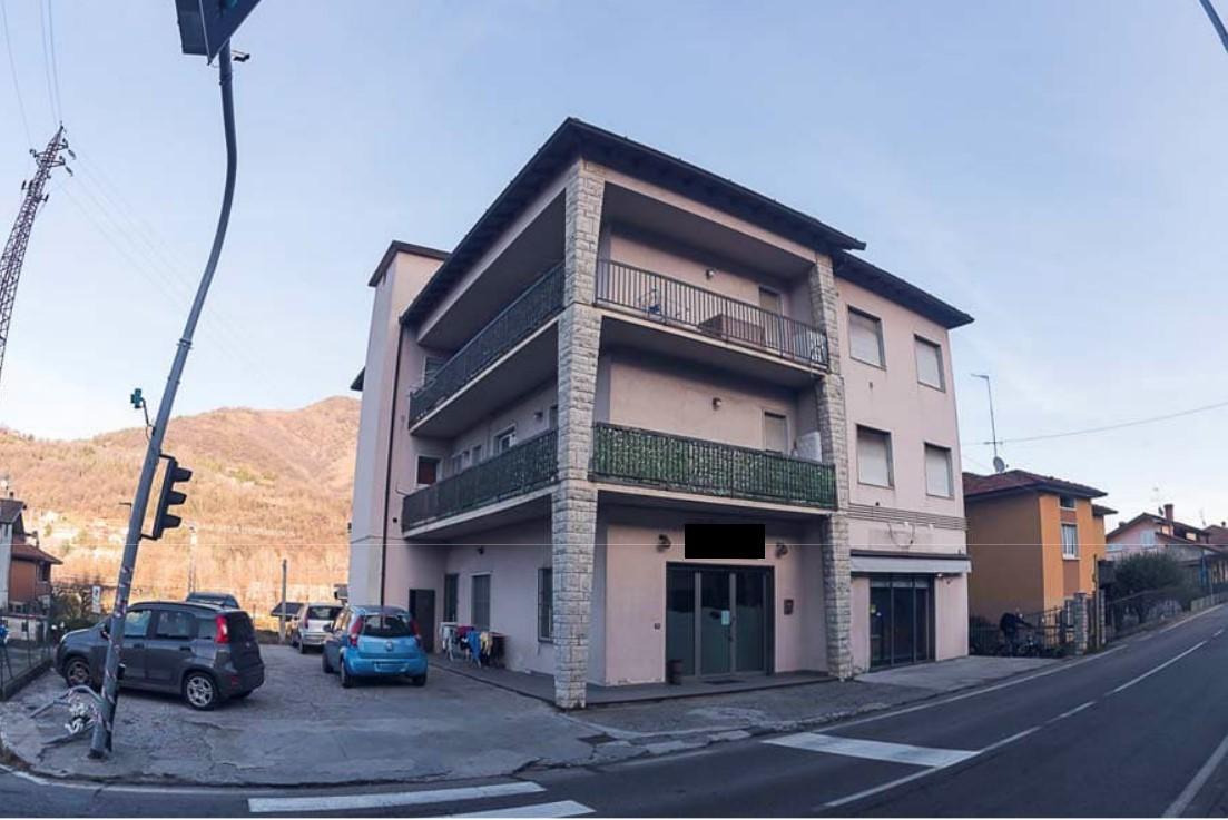 Negozio in vendita a Pradalunga