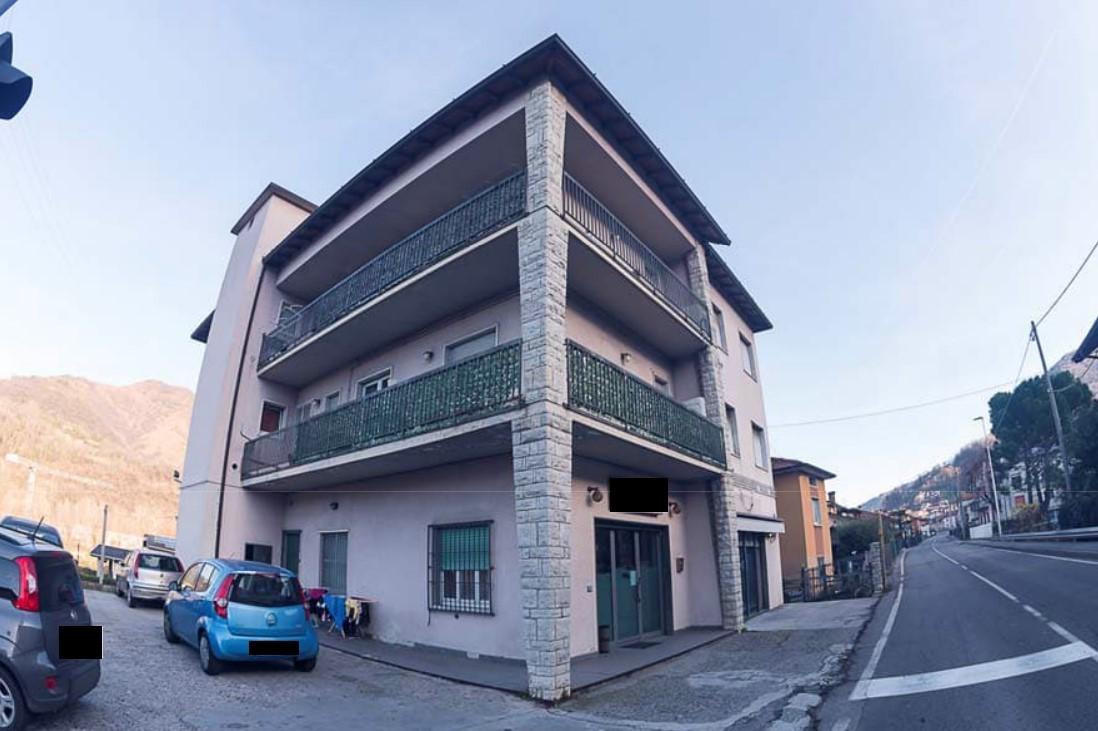 Negozio in vendita a Pradalunga