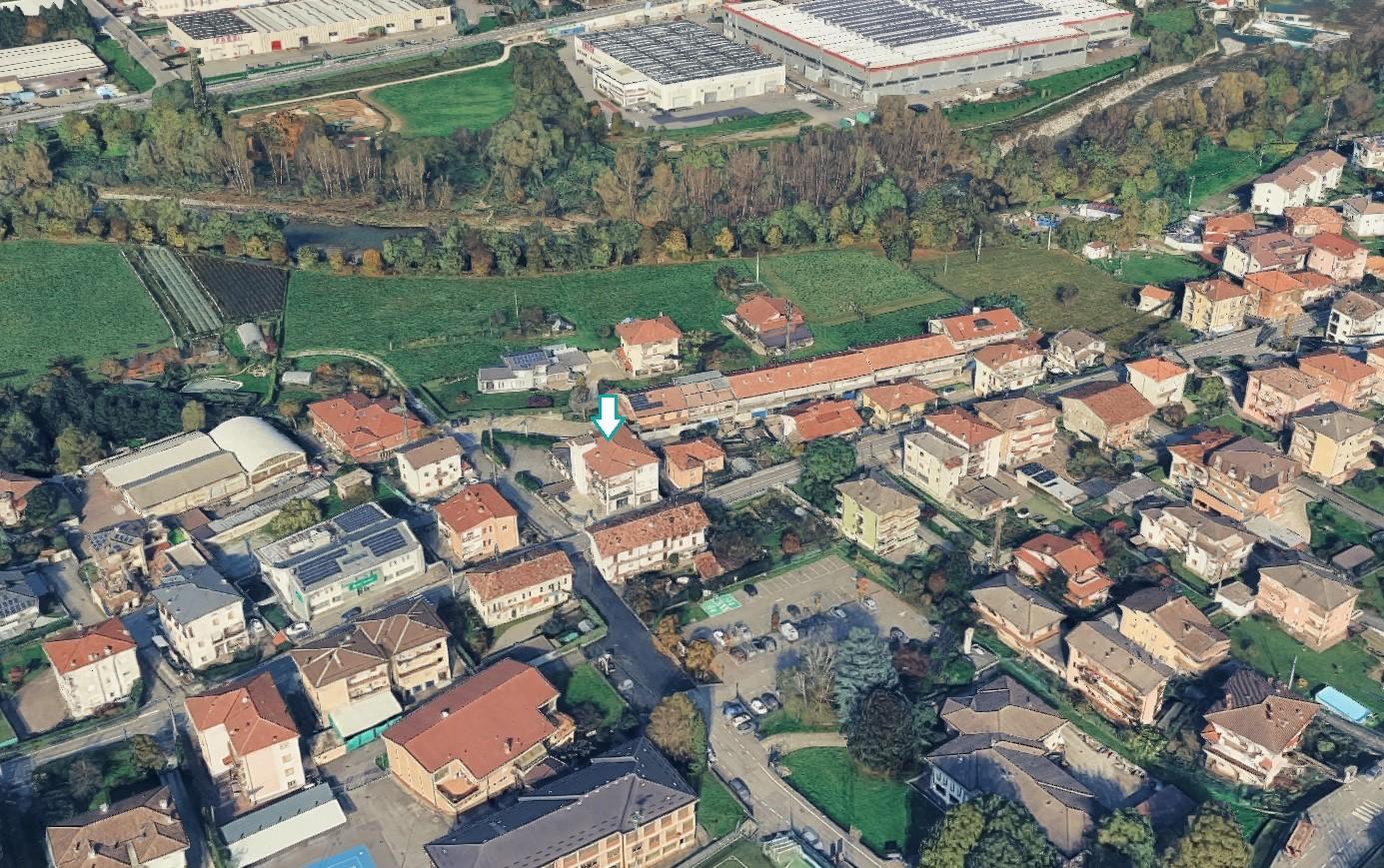 Negozio in vendita a Pradalunga
