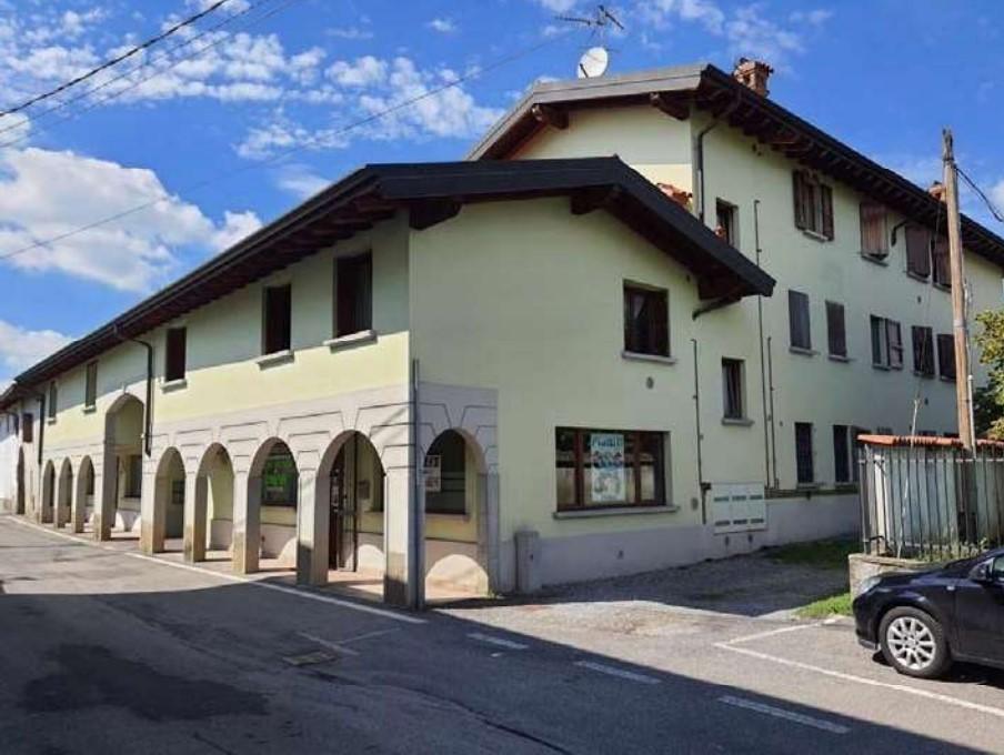 Quadrilocale in vendita a Pognano