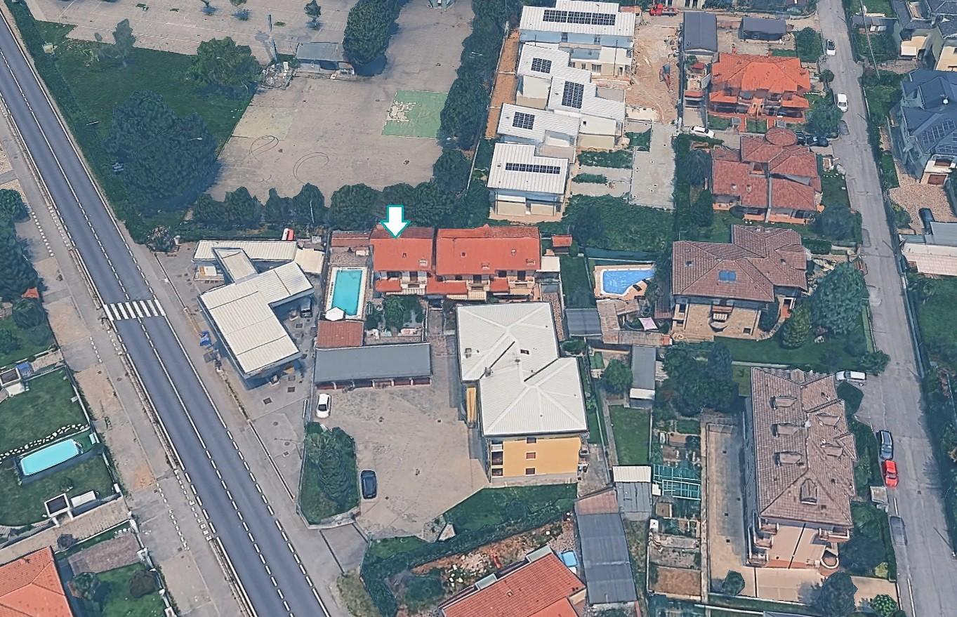 Villa in vendita a Cologno al Serio