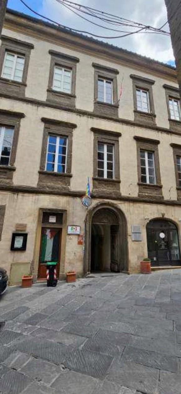 Ufficio in vendita a Volterra