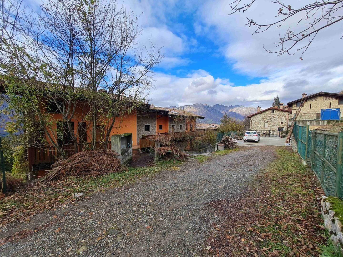 Trilocale in vendita a San Giovanni Bianco