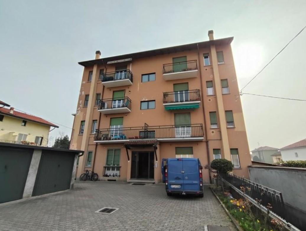 Quadrilocale in vendita a Arcore