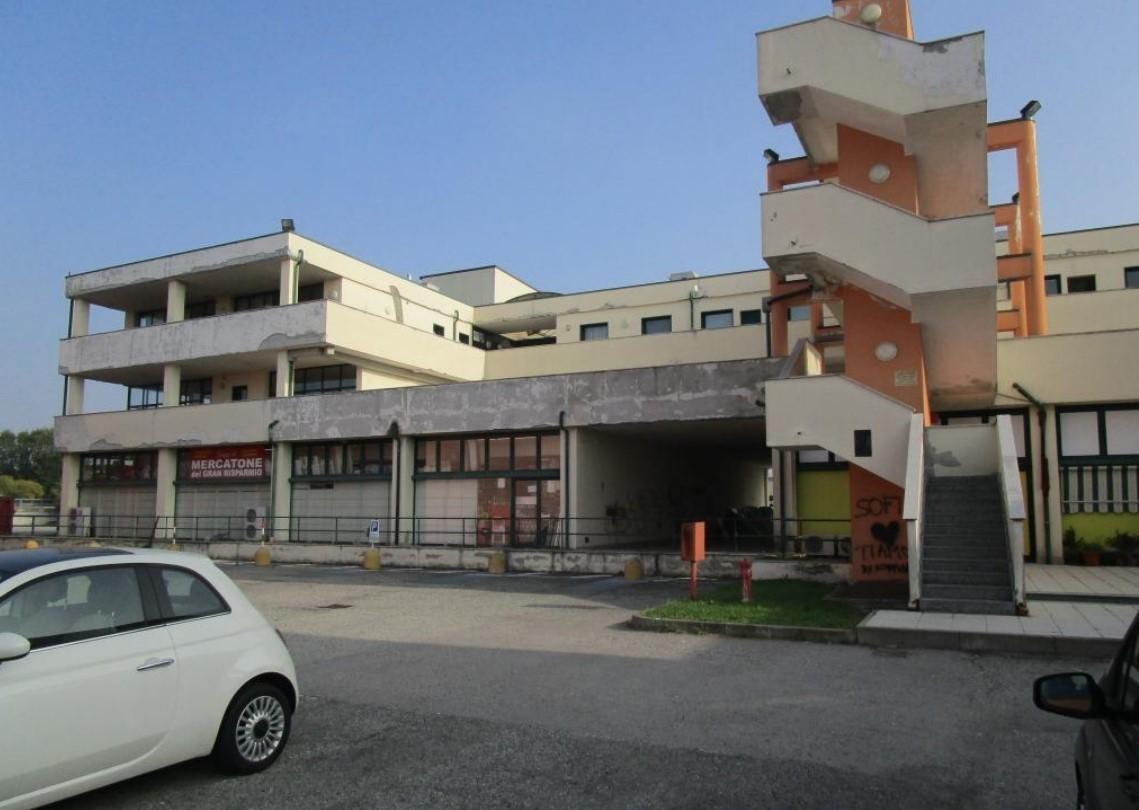 Casa vacanza Monolocale in vendita a Magenta