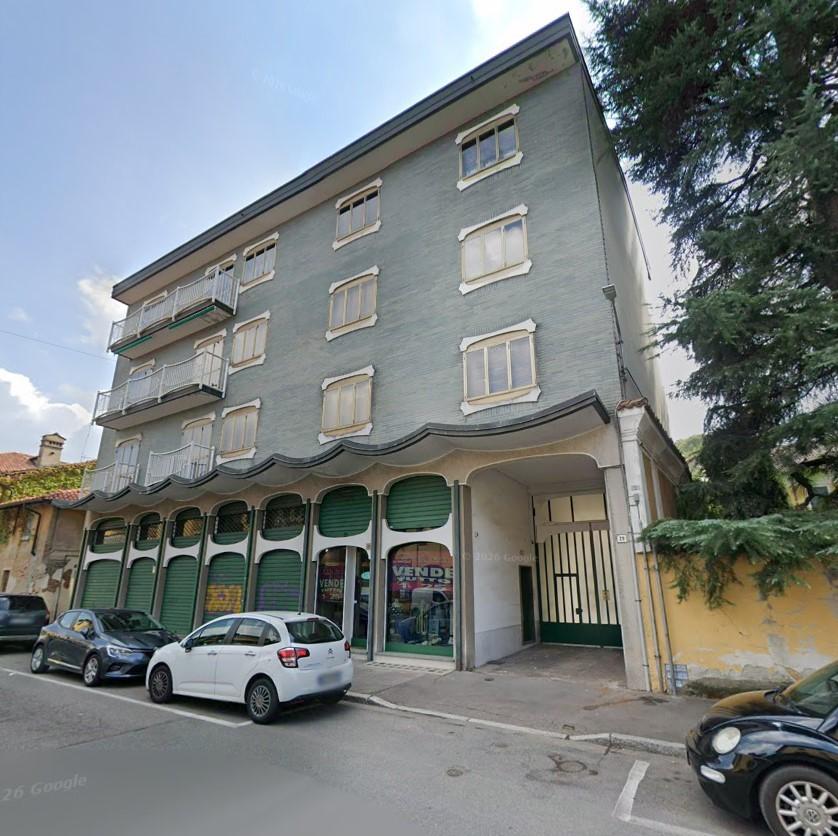 Negozio in vendita a Busto Garolfo
