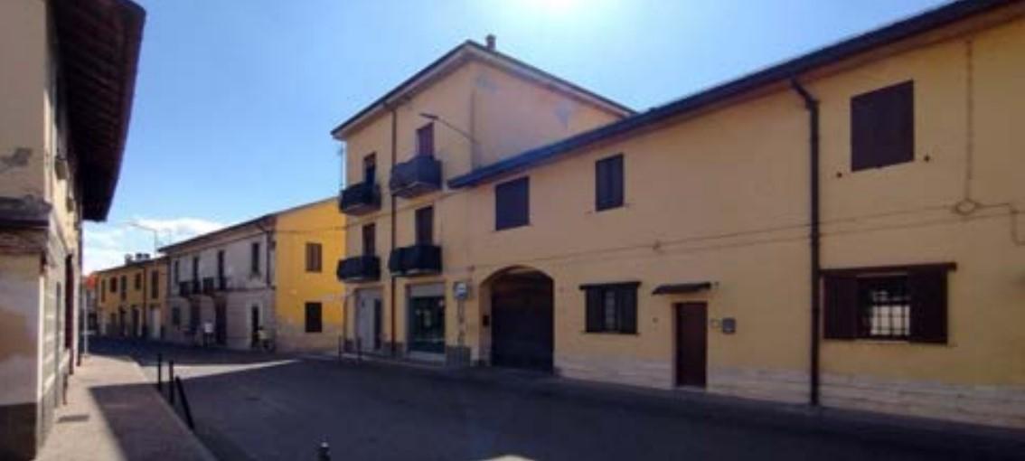 Trilocale da ristrutturare a Bascap�