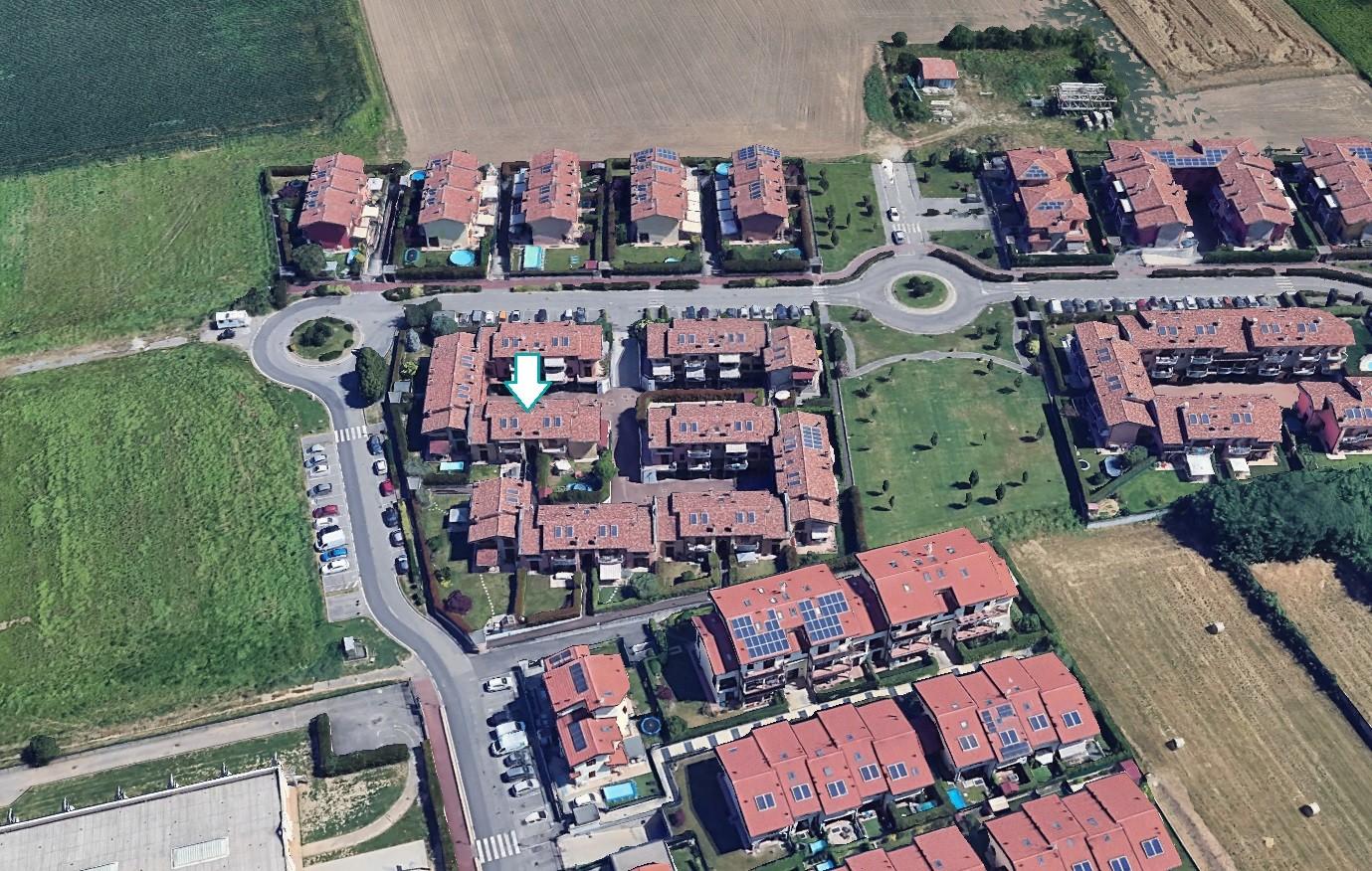 Quadrilocale in vendita a Roncello