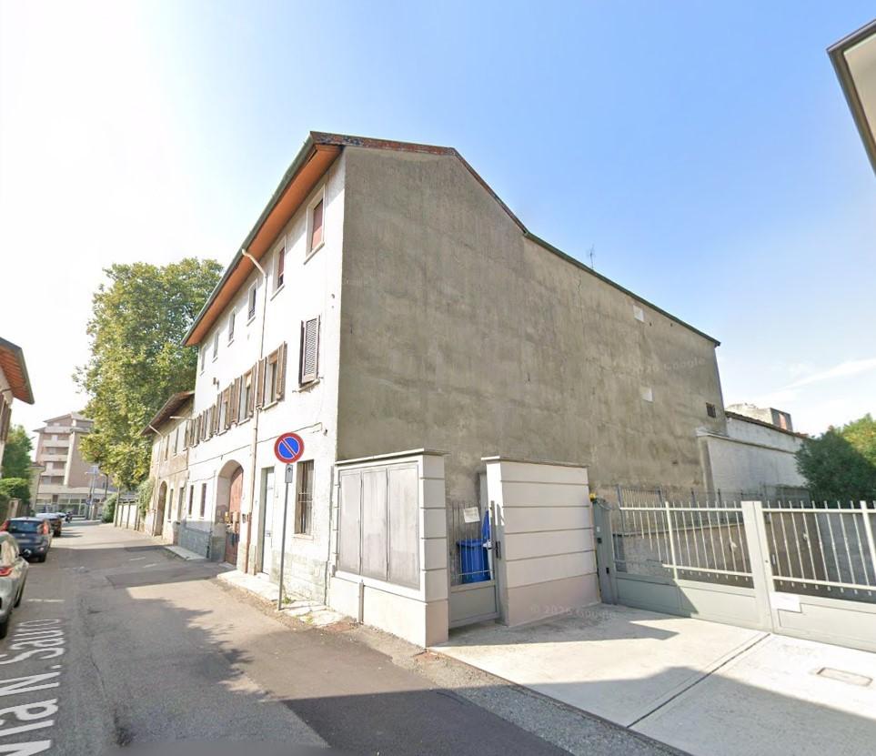 Trilocale in vendita a Busto Garolfo