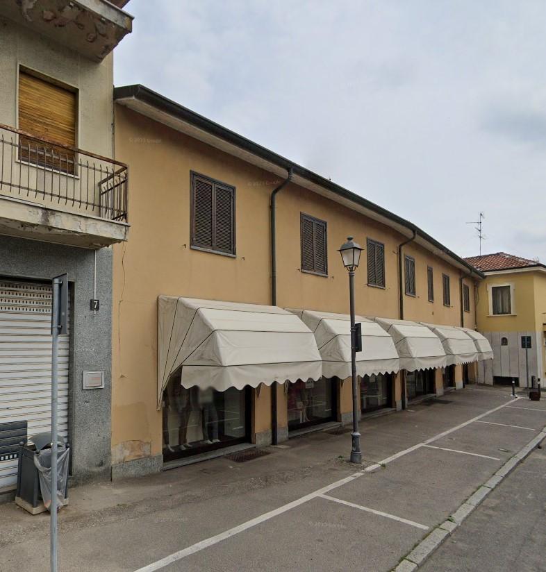 Negozio in vendita a Bovisio Masciago