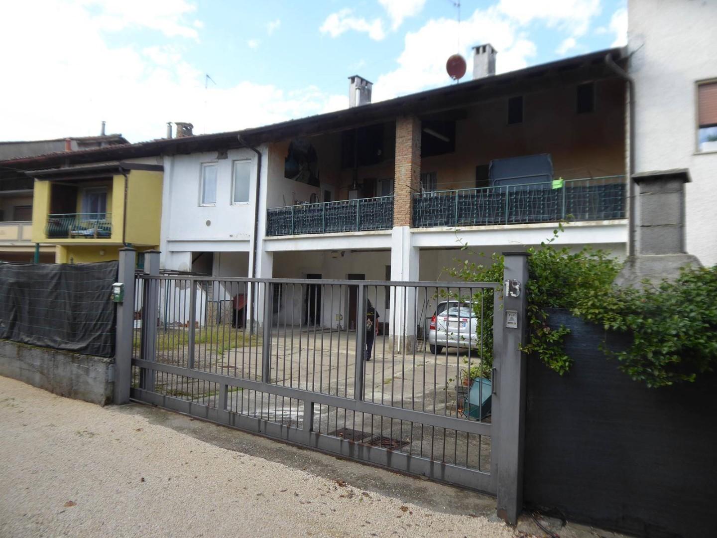 Casa indipendente in vendita a Fornovo San Giovanni