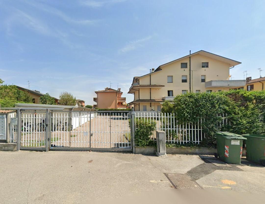 Trilocale da ristrutturare a Massalengo