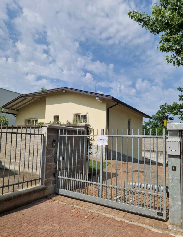 Villa con giardino a Senago