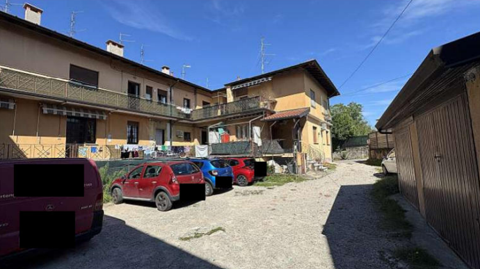 Trilocale in vendita a Arsago Seprio