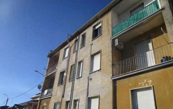 Trilocale da ristrutturare a Mortara
