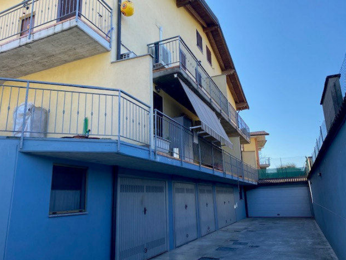 Quadrilocale con giardino a Ghisalba