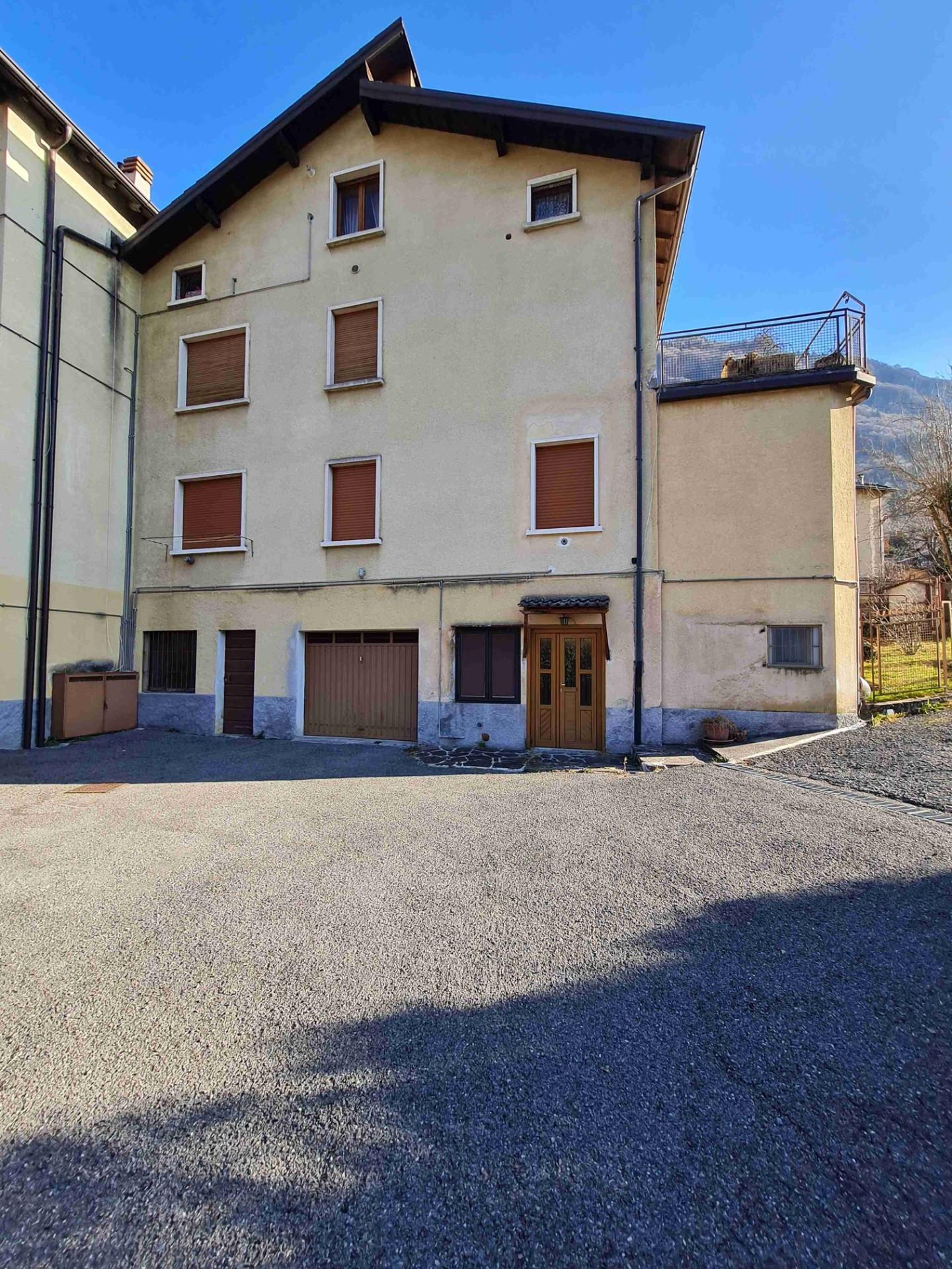 Trilocale in vendita a Serina