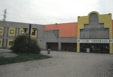 Negozio in vendita a Brugherio