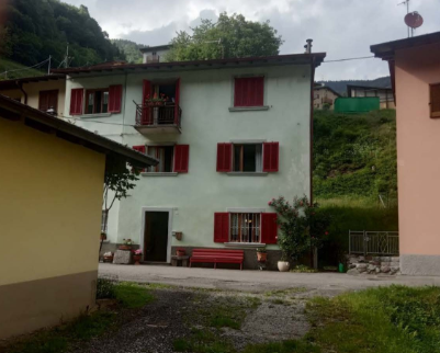Quadrilocale in vendita a Valtorta