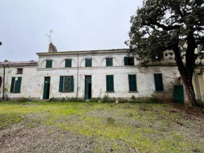 Rustico con giardino a Sedriano
