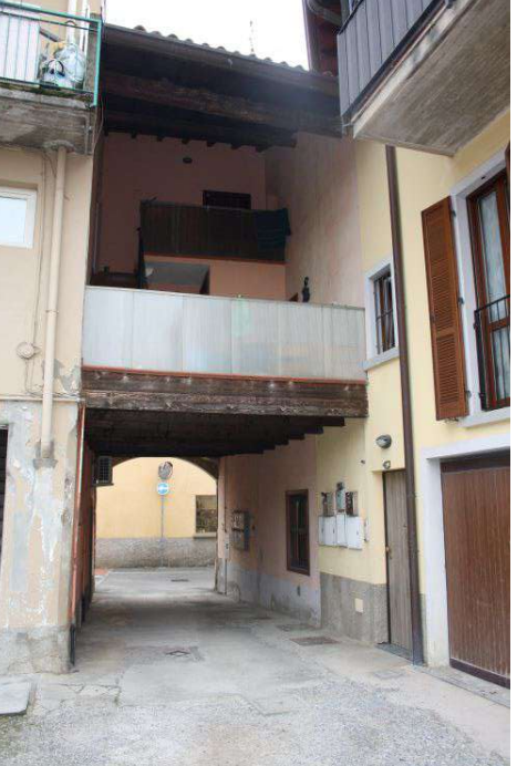 Appartamento in vendita a Levate