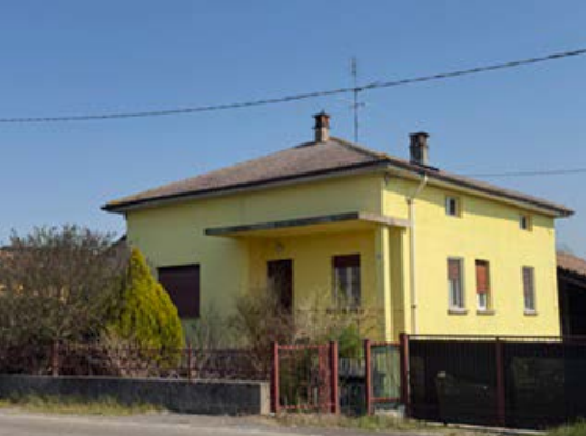 Villa con giardino a Broni
