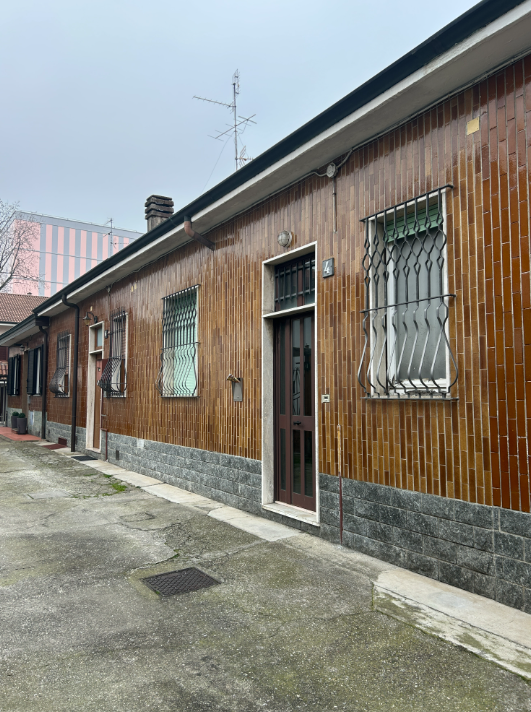 Bilocale da ristrutturare, Pioltello seggiano