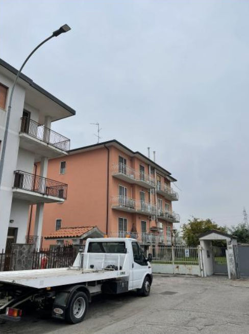 Appartamento in vendita a Pogliano Milanese