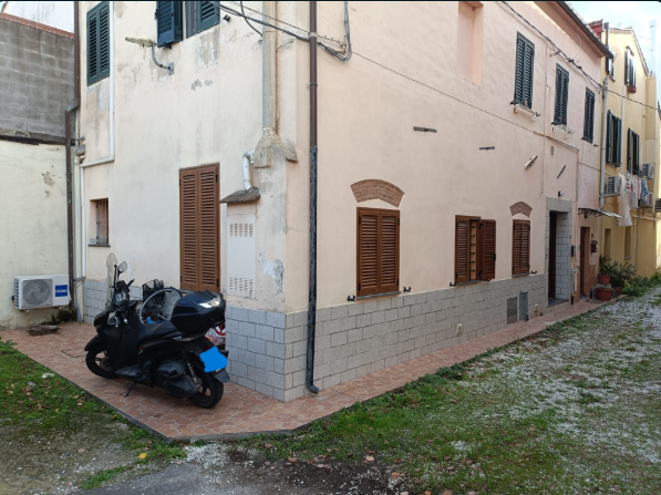Trilocale in vendita a Cascina