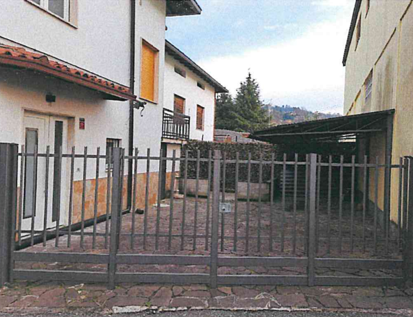 Villa da ristrutturare a Ponteranica