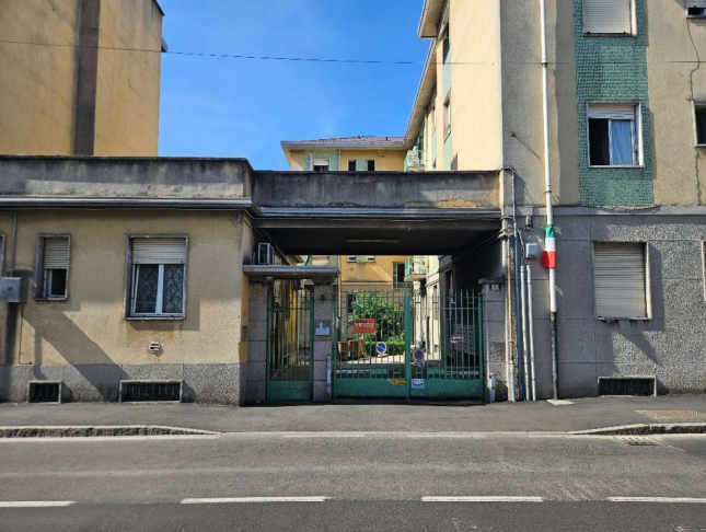 Quadrilocale in vendita a Limbiate