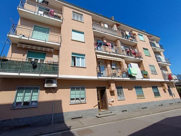 Quadrilocale in vendita a Limbiate