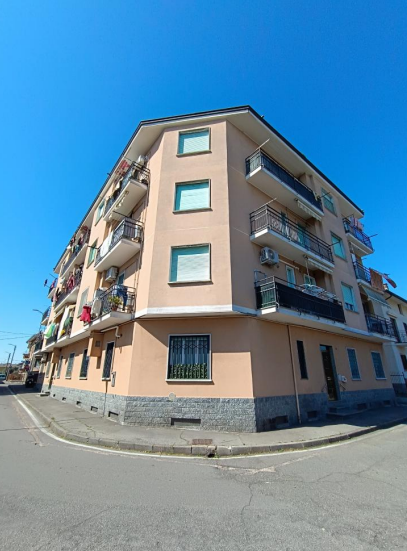 Quadrilocale in vendita a Limbiate