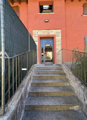 Appartamento con giardino, Albino abbazia