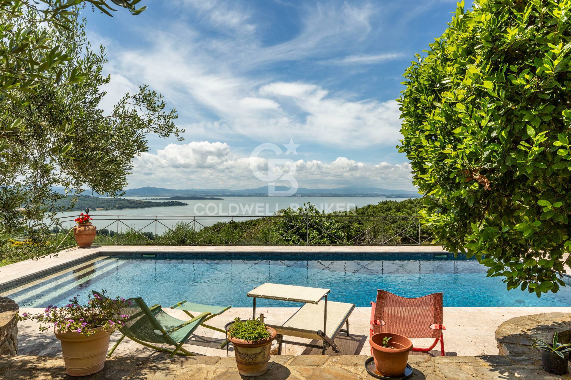 Villa in vendita a Passignano sul Trasimeno