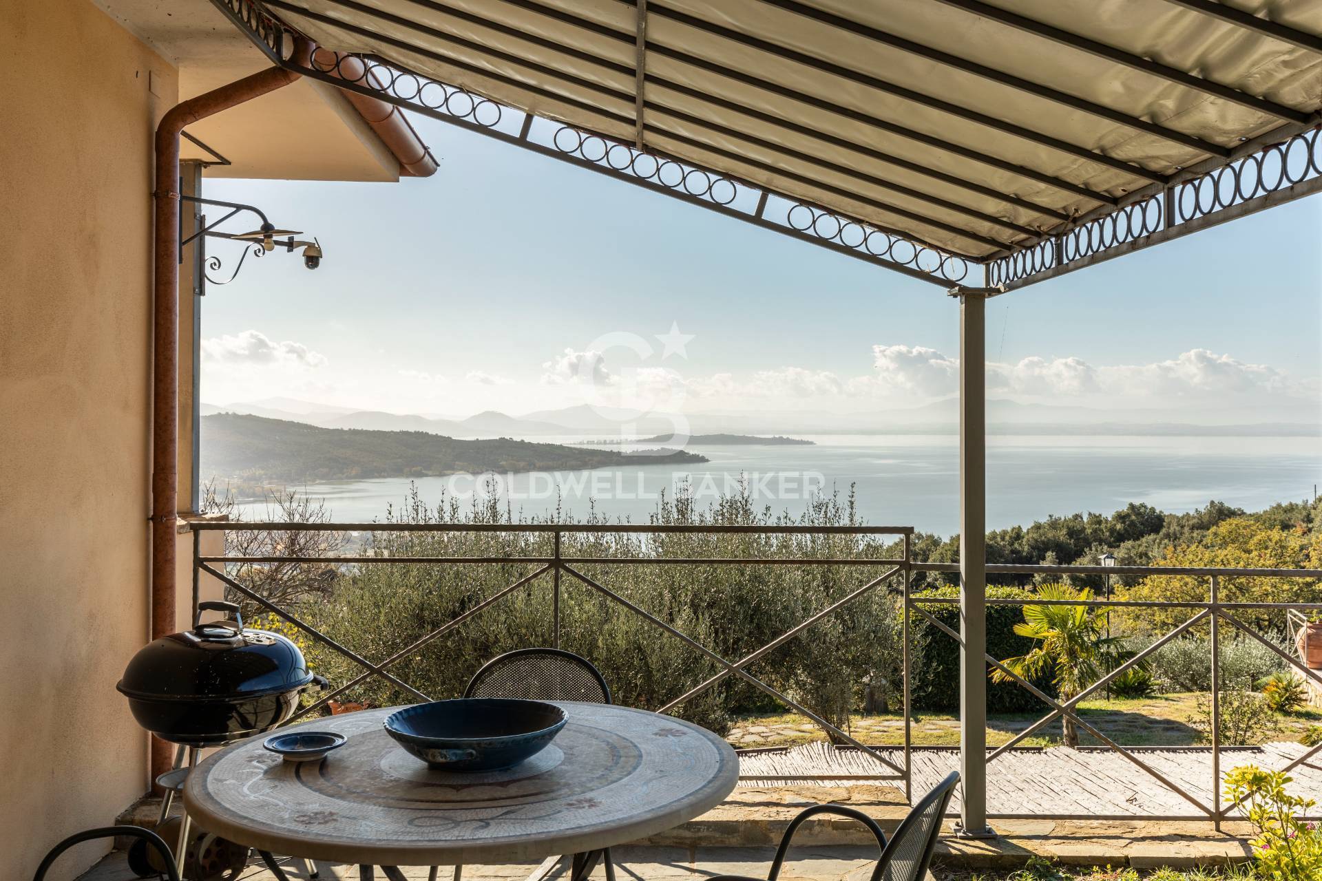 Villa in vendita a Passignano sul Trasimeno