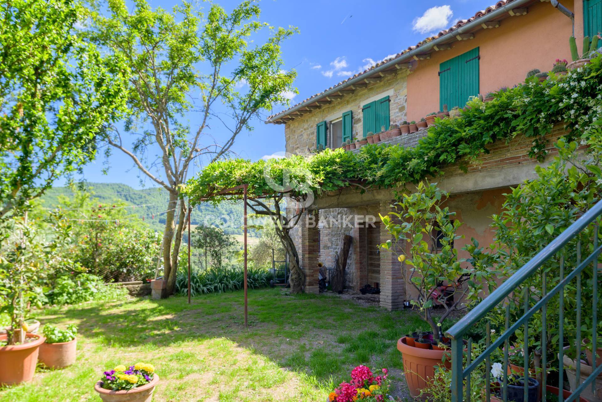 Rustico/Casale/Corte in vendita a Gubbio