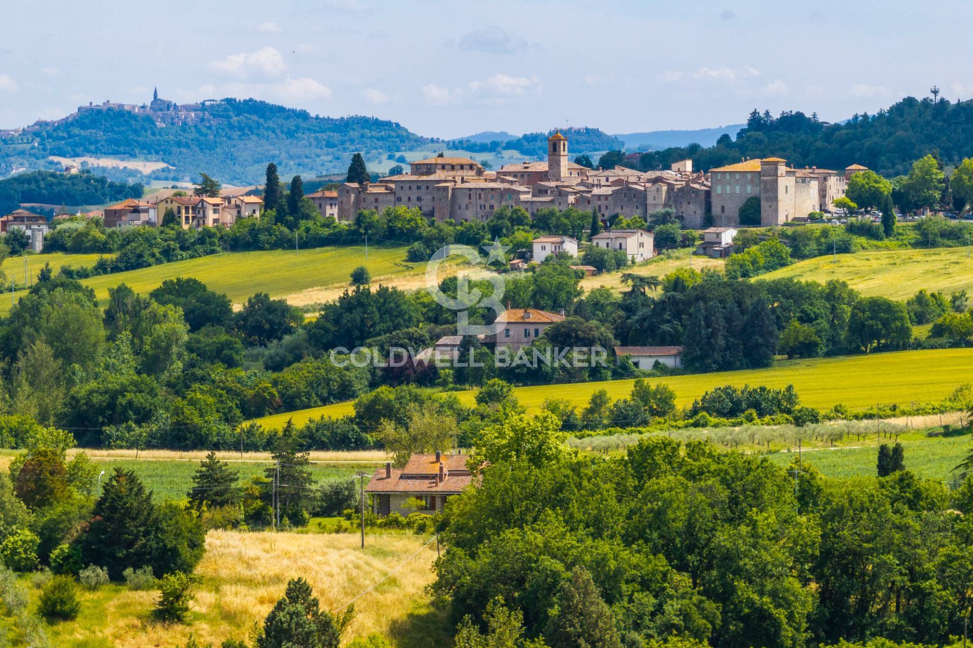 Rustico/Casale/Corte in vendita a Fratta Todina