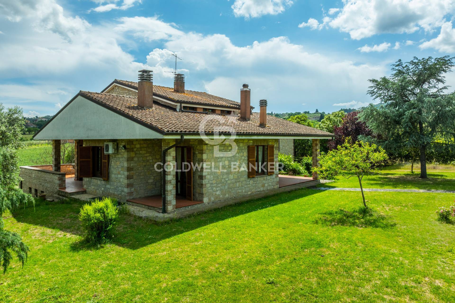 Rustico/Casale/Corte in vendita a Fratta Todina