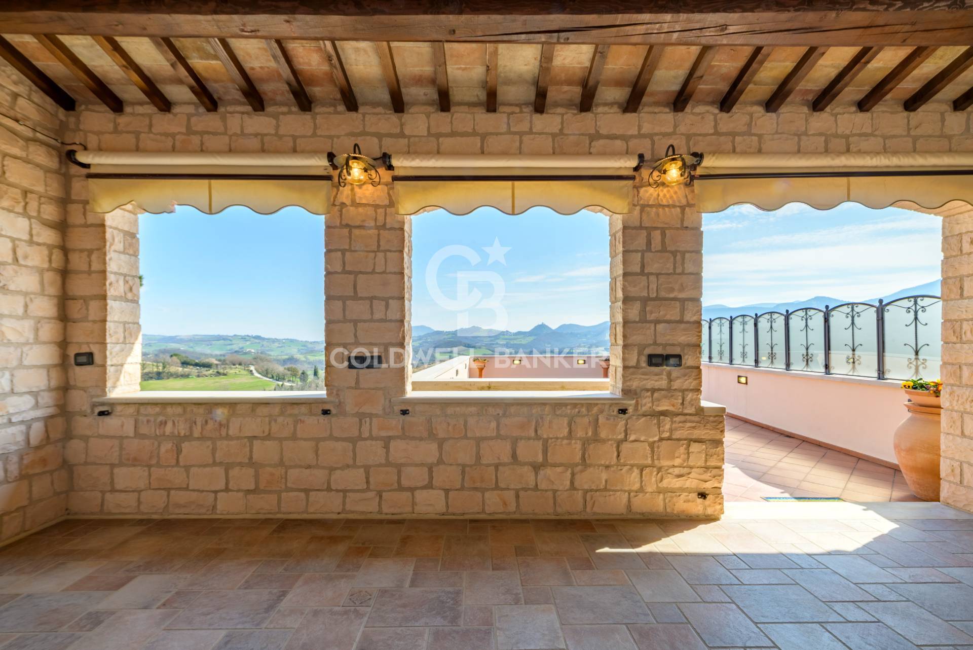 Villa storica in vendita a Cagli